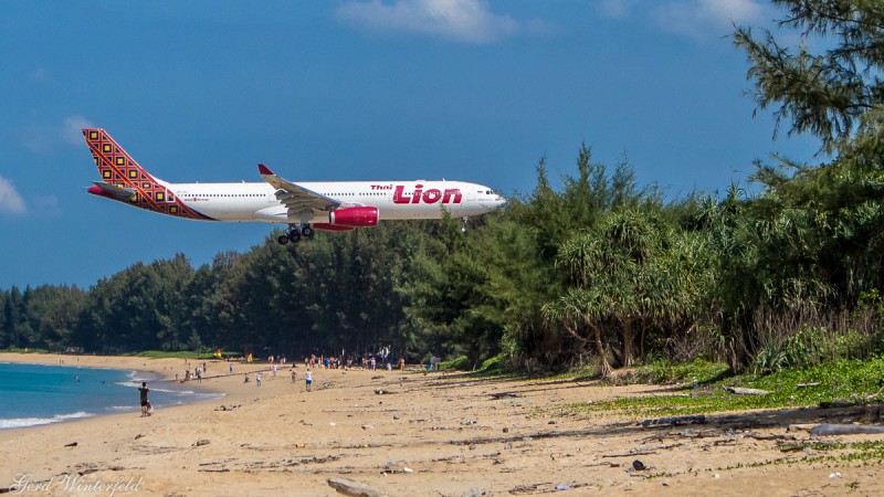 Thai Lion Air Boeing 737 at Phuket Airport